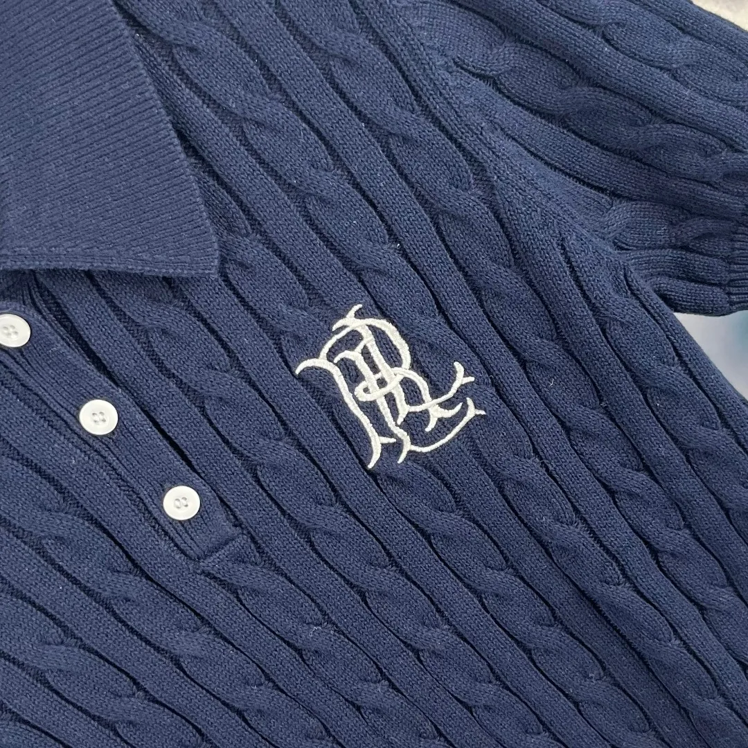 LF 🔘 𝐑𝐚𝐥𝐩𝐡𝐋𝐚𝐮𝐫𝐞𝐧 26SS Polo RL Classic Polo， Retro 、 ， ， “ ”。 🔹 ： ， ， ， ， ， 。 ： Breathable ， ， ； ， ， 、 ， 。 ： ， ， ；Classic + ， ， ， 。 🔹 ： ， ， ， ， 、 ， Retro 。 ： ， ， ， ， ， ； ， ， ； 、 ， ， ； Navy Blue、Cream White、Khaki、Light Blue、Pink ， ， ， 。 Size：S M L ：Navy Blue White Yellow Gray Pink